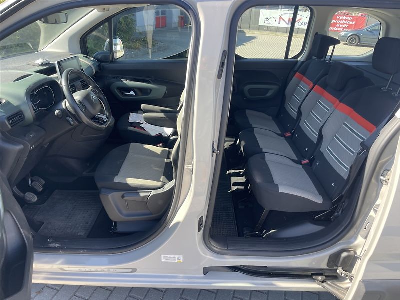 Citroën Berlingo 1,5 BlueHDi 96kw XTR Tažné Kli - fotka 7 z 35