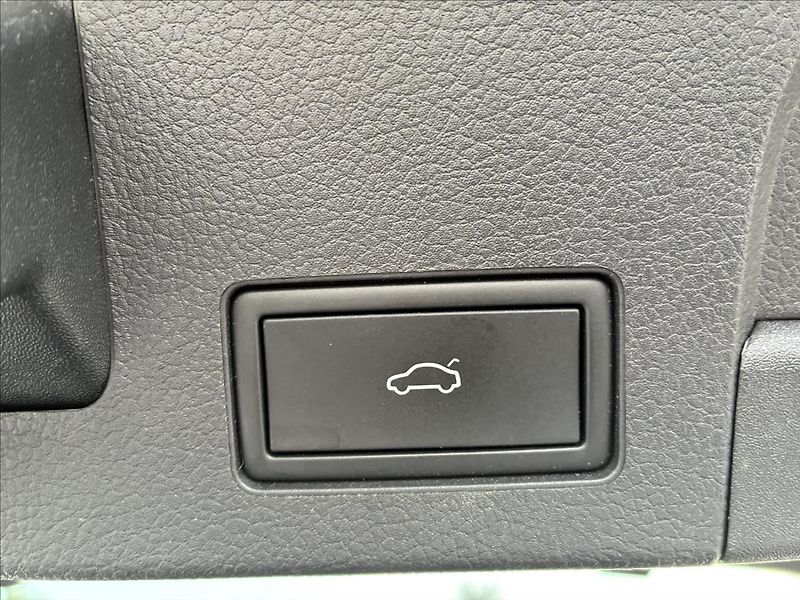 Volkswagen Arteon 2,0 WEBASTO,TAŽNÉ,PANORAMA - fotka 15 z 40