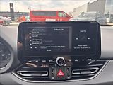 Hyundai i30 1,5 mHEV Family Smart 117kW - náhled 22