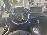 Peugeot 2008 (2026) STYLE Hybrid 110 e-DCS6 - náhled 11