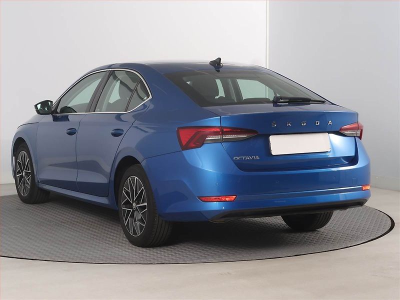 Škoda Octavia (2020) Style 2.0 TDI, ČR,1.maj, Navi - fotka 4 z 16