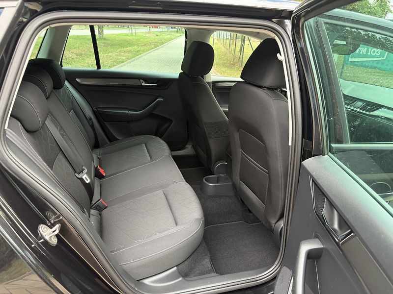 Škoda Rapid 1.0 TSi Clever - fotka 20 z 29