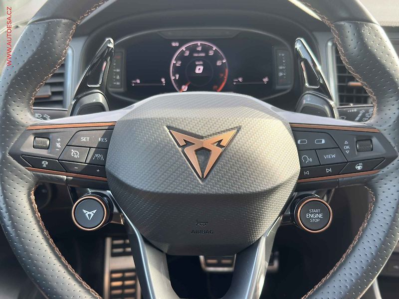 Cupra Ateca (2022) 2.0 TSi 4x4, DSG, LED, kamera - fotka 13 z 22