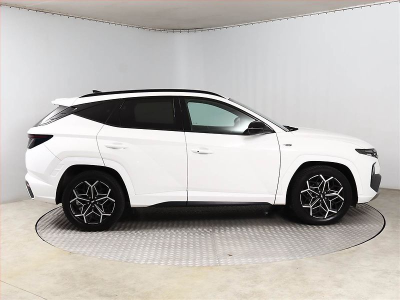 Hyundai Tucson (2024) N-Line 1.6 T-GDI - fotka 6 z 19