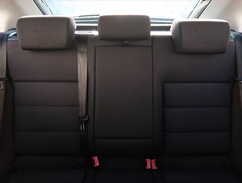 Škoda Octavia (2004) Elegance 2.0 TDI, po STK - fotka 10 z 17