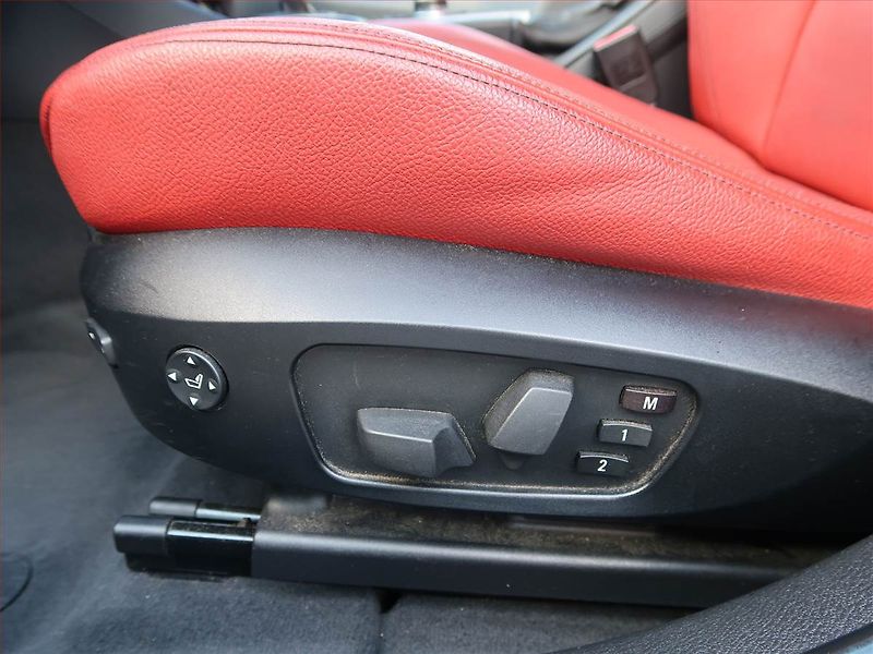 BMW X1 (2013) xDrive28i, 4X4, Automat - fotka 20 z 20