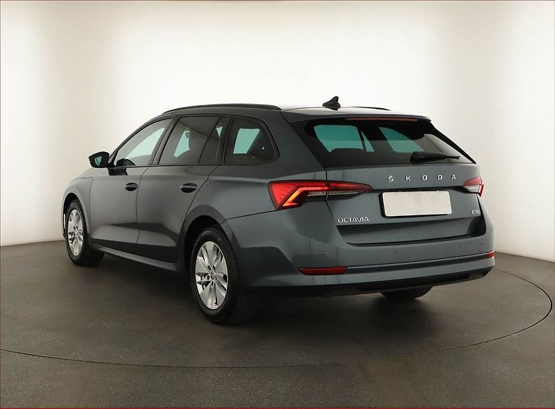 Škoda Octavia (2021) 1.5 TSI e-tec, Automat - fotka 4 z 16