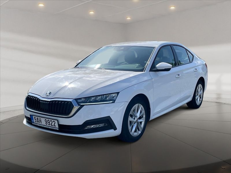 Škoda Octavia 2,0 TDI Ambition - fotka 3 z 11