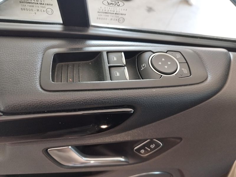 Ford Tourneo Custom (2019) 2,0TDCI,125KW,ALU,LED,NAVI,ČR - fotka 12 z 23