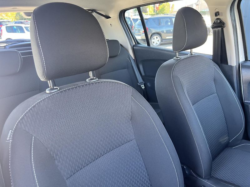 Dacia Sandero 1.0SCe KAMERA PŮVOD ČR 1.MAJ. - fotka 30 z 42