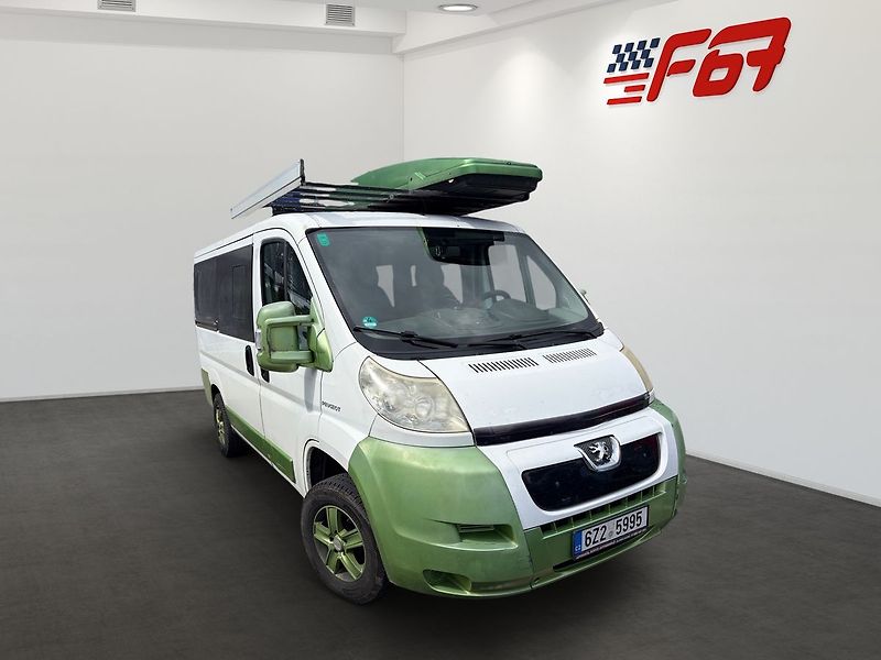 Peugeot Boxer 9-míst dvojitá klima - fotka 11 z 13