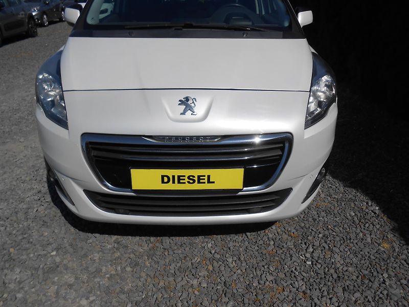 Peugeot 5008 88KW,NAVI,PANORAMA,AUTOMAT - fotka 11 z 45