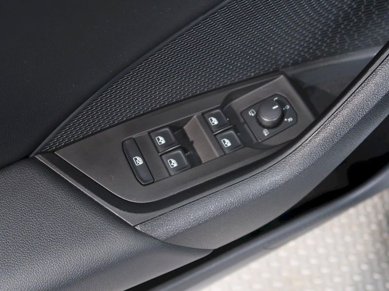 Škoda Octavia (2023) STYLE 2.0TDI 110KW DSG - fotka 33 z 35
