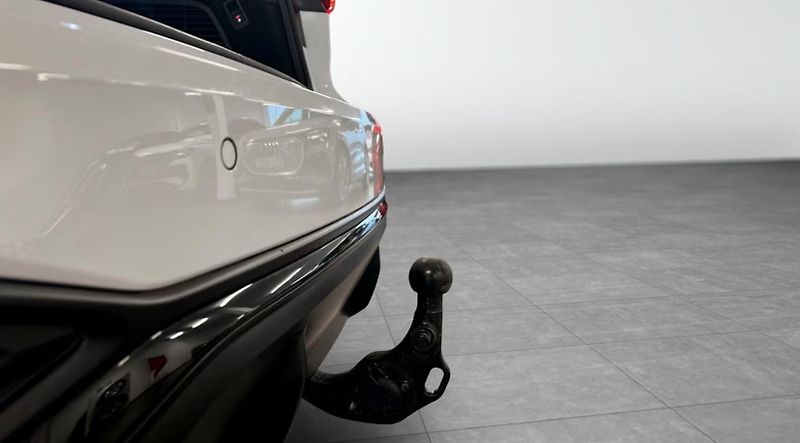 Audi A5 Avant 2.0 TDI Q S-Line Ambient - fotka 15 z 19