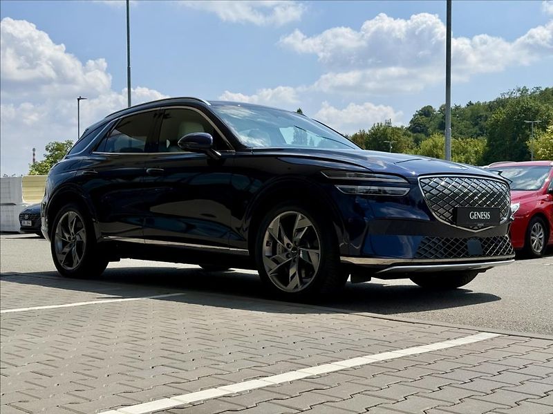 Genesis GV70 AWD  Electrified Sport - fotka 4 z 22