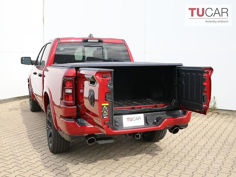 RAM 1500 (2026) Laramie 5.7 V8 HEMI 2026 - fotka 5 z 43