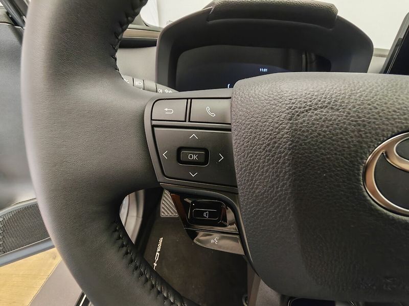 Toyota C-HR 2.0 Hybrid 4x2 Executive - fotka 33 z 48