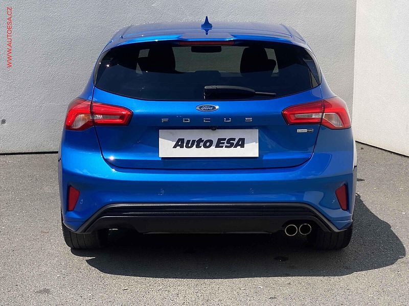 Ford Focus (2020) 1.0 EB, ST-Line, LED, navi - fotka 5 z 20