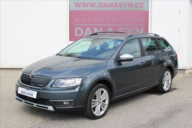 Škoda Octavia 2,0 TDI Scout DSG 4x4 - fotka 1 z 4