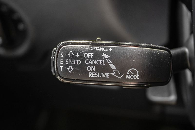 Škoda Fabia Monte Carlo - fotka 22 z 37