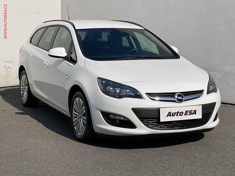 Opel Astra (2015) 1.4i, ČR, AC, tempo, +pneu - fotografie inzerátu