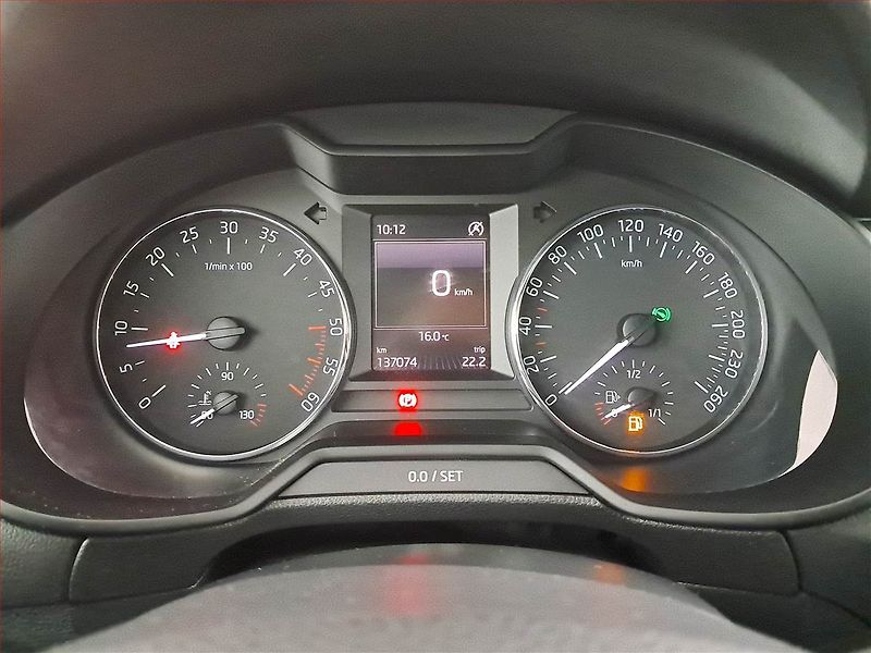 Škoda Octavia (2015) Style 1.6 TDI, Automat - fotka 11 z 19
