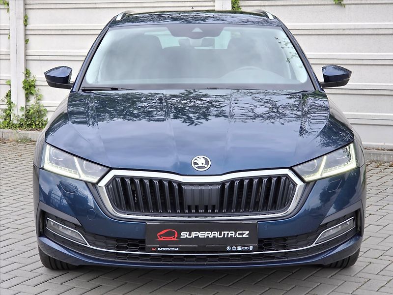 Škoda Octavia 1,5 eTSi 110kW DSG Style Plus - fotka 2 z 22