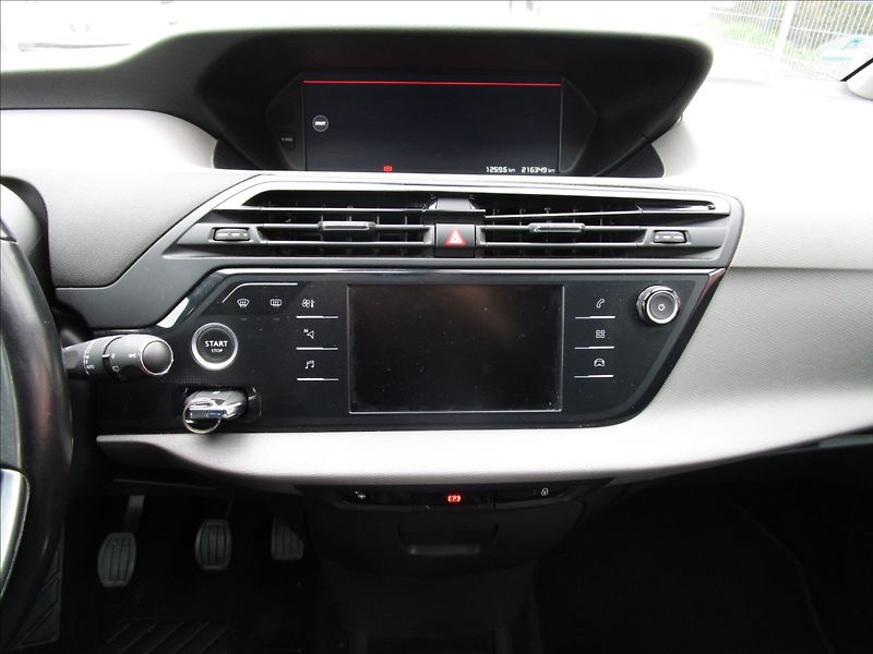 Citroën Grand C4 Picasso 2.0HDi aut. Klima, 7 míst - fotka 9 z 50