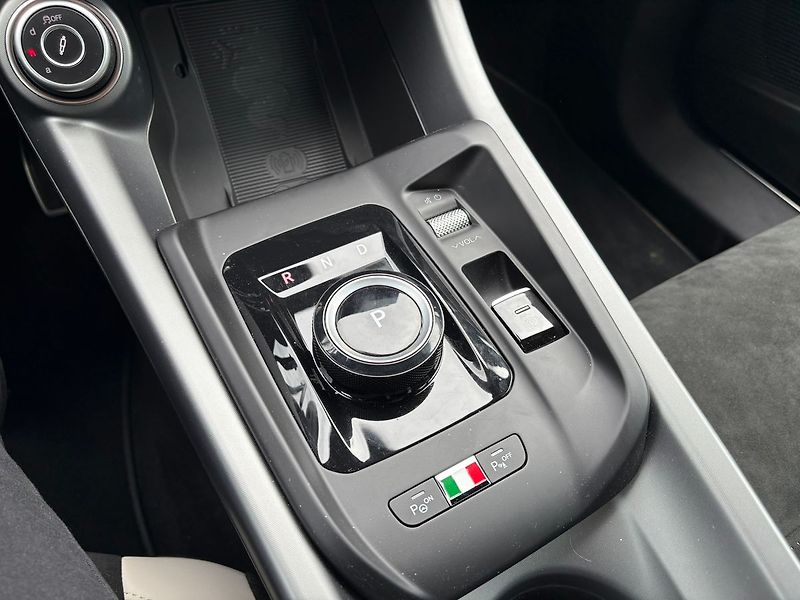 Alfa Romeo Tonale (2026) Sport Speciale 1.5 Turbo Ibrid - fotka 16 z 16