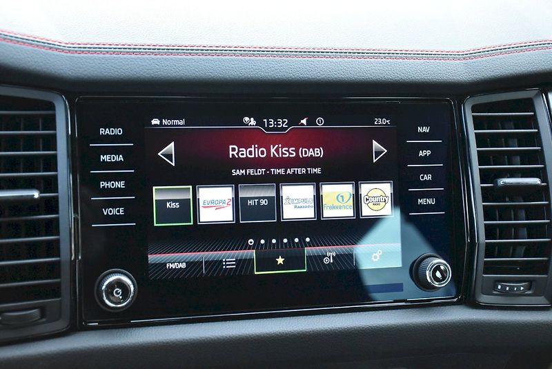 Škoda Kodiaq (2024) RS 2.0 TSI 180 kW 4x4 DSG - fotka 17 z 34
