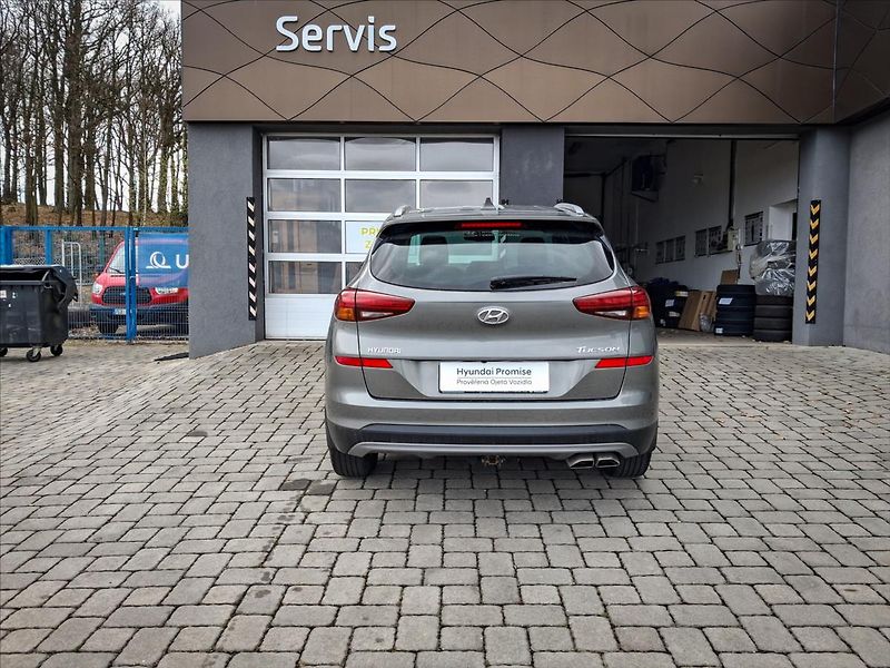 Hyundai Tucson 1,6 T-GDI AT STYLE - fotka 19 z 19