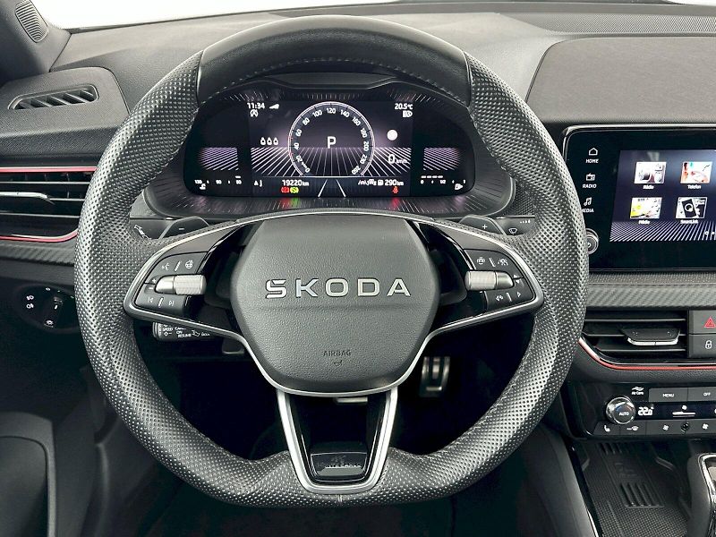 Škoda Kamiq (2025) DSG 1.0TSI 85kW Monte Carlo - fotka 9 z 32