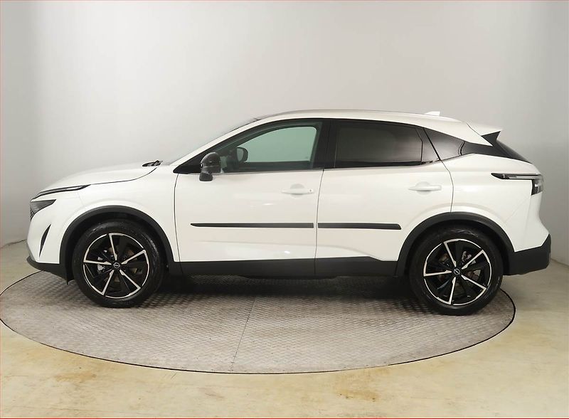 Nissan Qashqai (2026) 1.3 DIG-T MHEV - fotka 3 z 26
