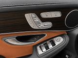 Mercedes-Benz GLC (2017) 250 4MATIC, DPH,kůže,Distronic - náhled 8