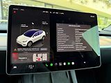 Tesla Model Y Standrart Range LFP Tažné - náhled 29