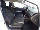 Kia Ceed (2018) 1.6GDi,99kW,1majČR,DPH,S.kniha - náhled 10