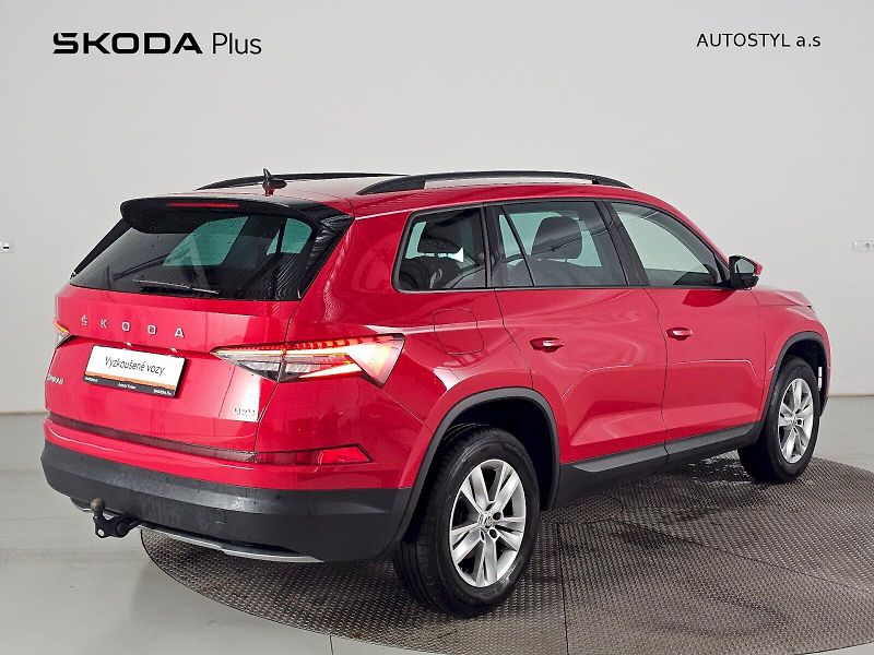 Škoda Kodiaq (2023) 2.0TDI 110kW DSG 4x4 AMBITION - fotka 2 z 33