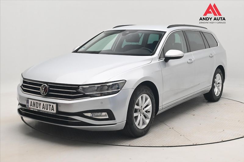 Volkswagen Passat 2,0 TDI 110kW DSG Business Zár - fotka 1 z 32