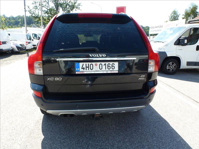 Volvo XC90 2,4 D5 4x4 Nové rozvody Odpoče - fotka 10 z 53