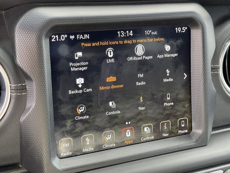 Jeep Wrangler 2.2CRD, ČR, Overland, 4x4 - fotka 28 z 38