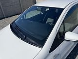 Toyota Yaris 1.5i 16v HYBRID 142TKM TOP 1A! - náhled 22