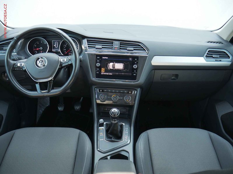 Volkswagen Tiguan (2018) 1.4 TSi, LED, navi, AC - fotka 8 z 15