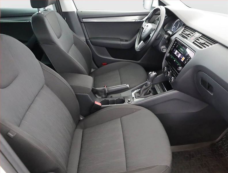 Škoda Octavia (2017) Style 1.6 TDI, Automat - fotka 7 z 21