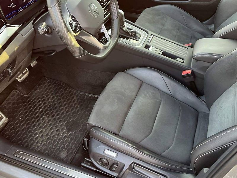 Volkswagen Arteon (2023) R-Line 2.0 TDI DSG - fotka 13 z 20