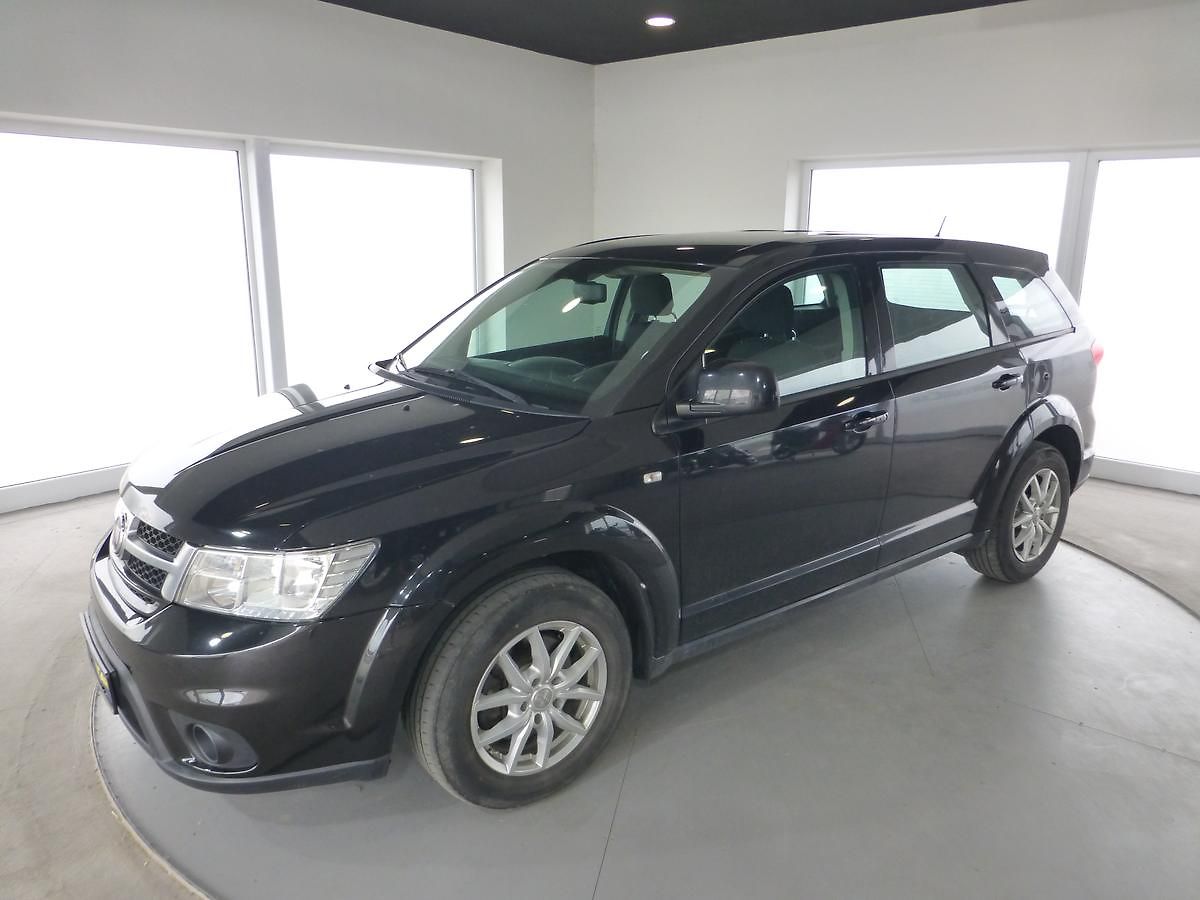 Fiat Freemont 2,0JTD*ALU*PARK.S**NAVI**7MÍST