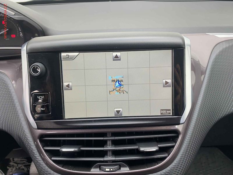 Peugeot 2008 (2014) 1.6 VTi, 2.maj,ČR, Active - fotka 17 z 19