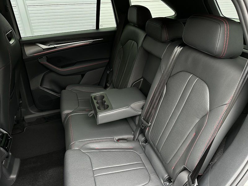 Škoda Kodiaq RS DSG 4x4 265PS Matrix-LED He - fotka 41 z 50