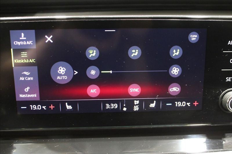 Škoda Octavia 2,0 TDI Ambition 1.majitel CZ - fotka 23 z 33