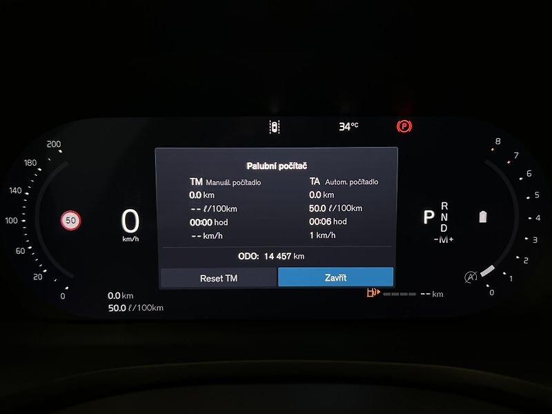 Volvo V60 B4 DARK PLUS AUT - fotka 24 z 46