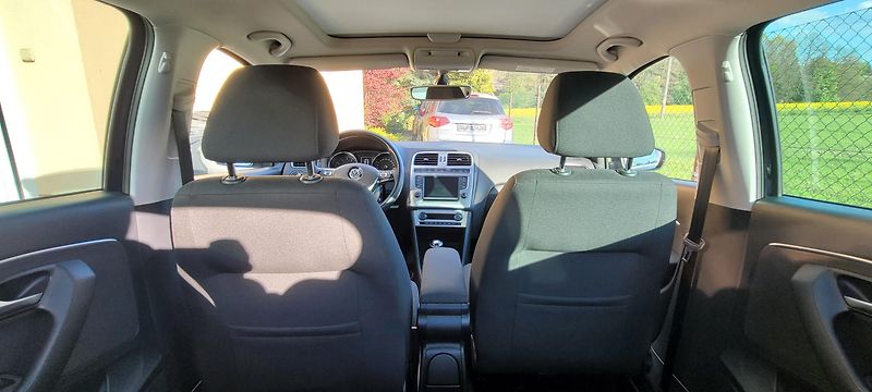 Volkswagen Polo (2016) 1,2TSi 81kW R-Line Highline - fotka 41 z 51